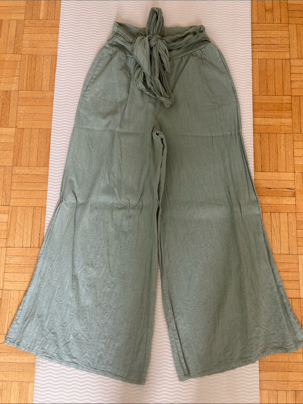 Sage Green Pull-On Linen Lounge Pants